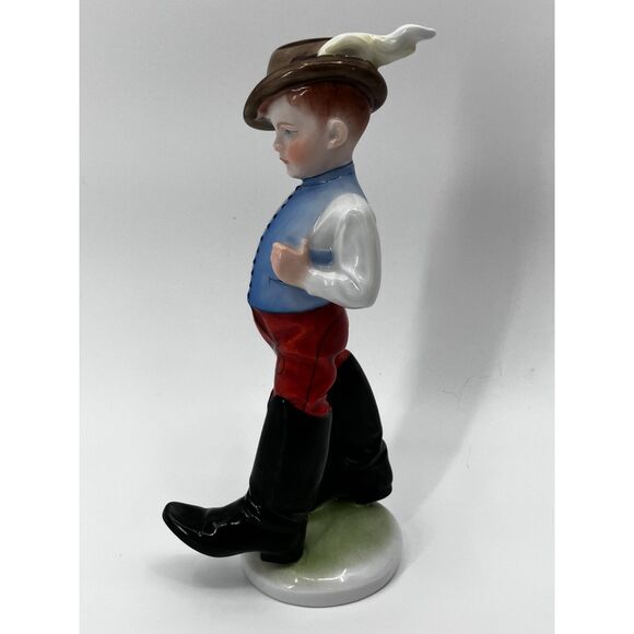Herend Porcelain Boy Figurine Big Boots, Made in Hungary, Stamped, Handpainted - Picture 8 of 9